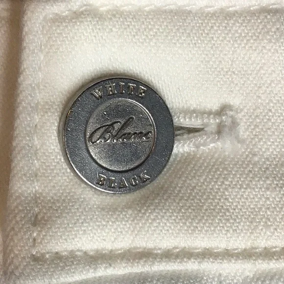 NWOT White House Black Market Blanc Boot Leg White Size 8 Woman's Jeans - Picture 2 of 7